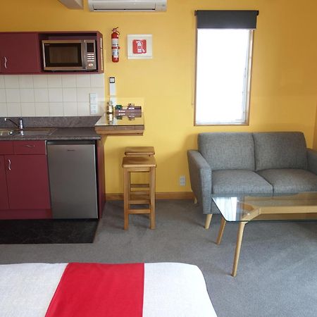 Beachside Villas Motel Nelson Buitenkant foto