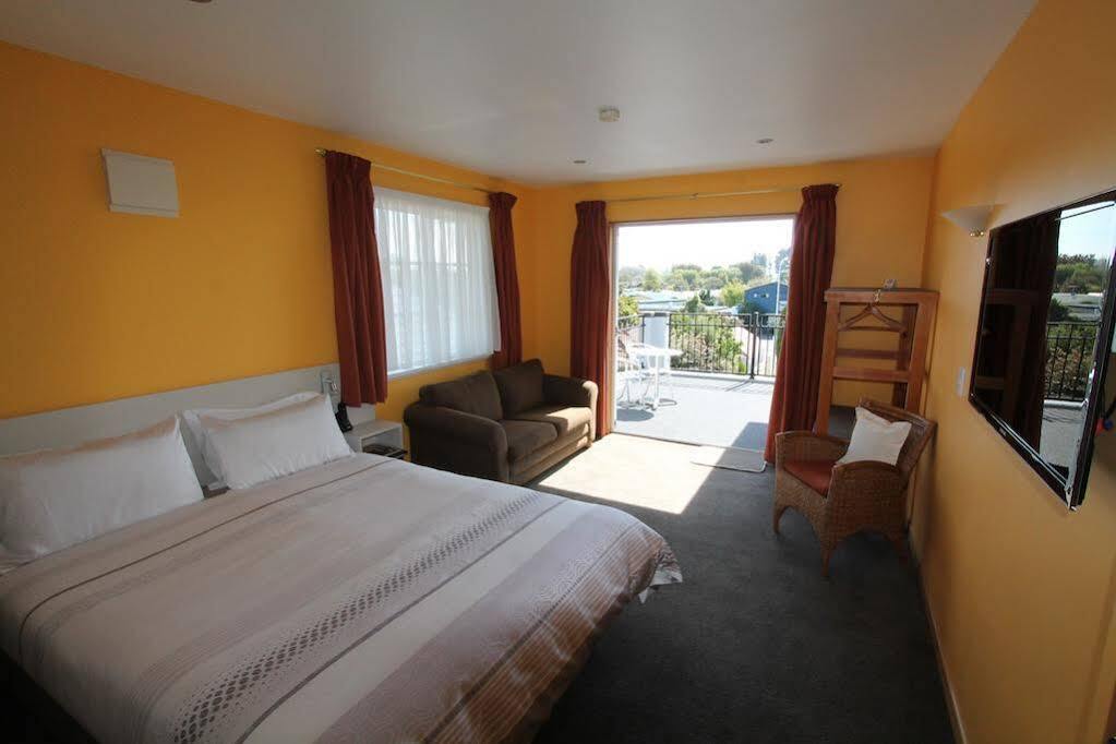 Beachside Villas Motel Nelson Buitenkant foto